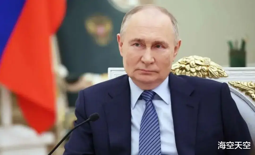 领域国际 看完九三阅兵后, 普京做出重大决定: 将向中国供应发动机, 不怕卡脖子